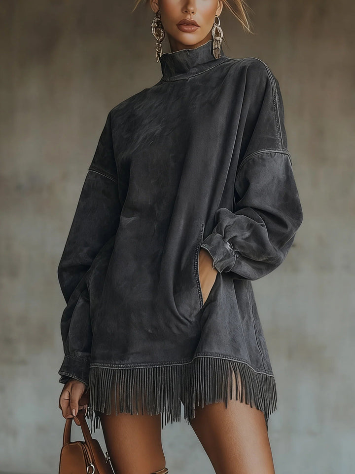 Gabrielle | Vestito effetto camoscio con collo alto e frange
