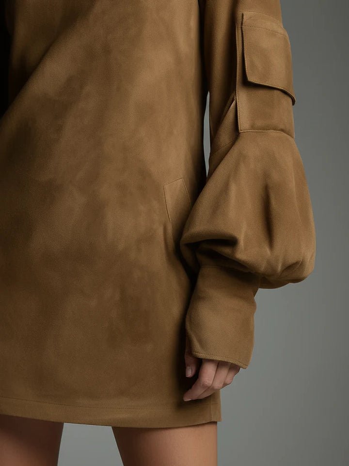 Bibiane | Mini abito oversize in camoscio con collo alto
